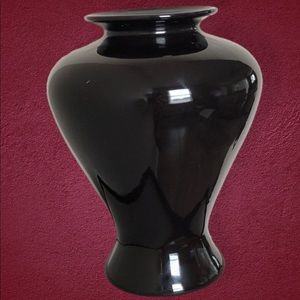 Dark Chocolate Haegar Vase🍫